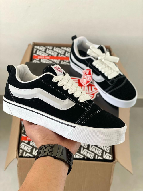 Tênis KNU Skool Plataforma Unissex Vans Preto/Branco - Tênis Vans